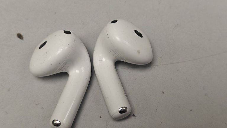 Оголошення Apple airpods 4 Б/У