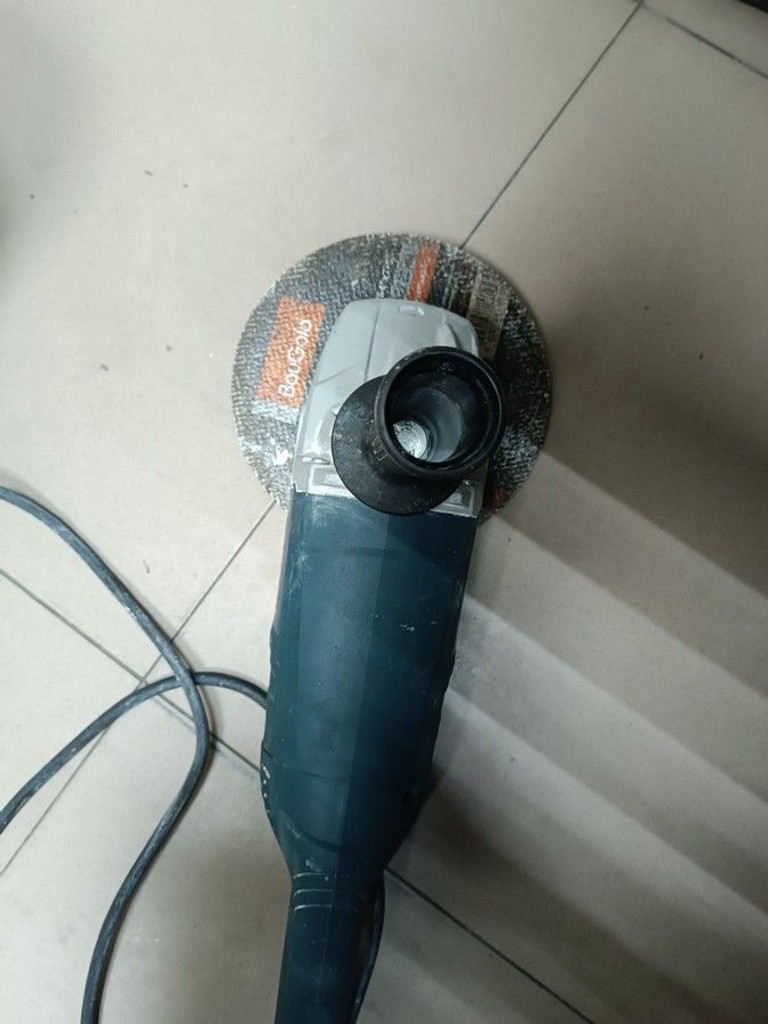 Дешево Bosch gws 2200 з ломбарду