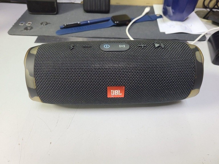 Дешиво Jbl charge 3 с ломбарда