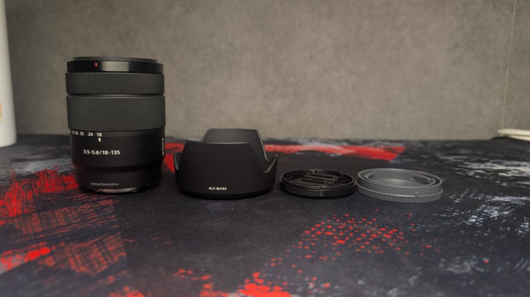 Sony SEL18135 18-135mm f/3,5-5,6 OSS Код:null. Зображення 6
