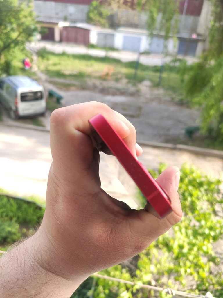 Дешево Apple iPhone 13 mini 256GB PRODUCT RED (MLK83) з ломбарду