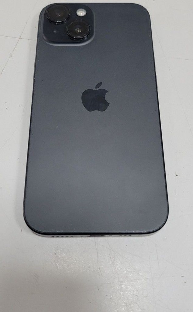 Купити Apple iPhone 15 128GB Green Б/У