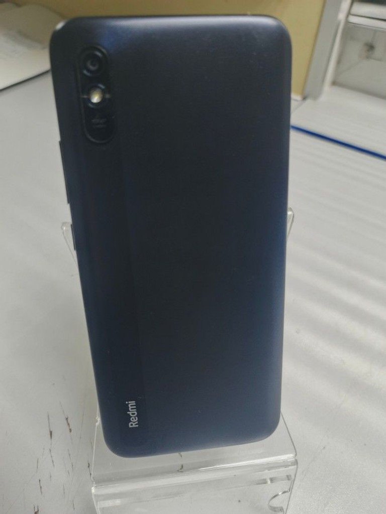Дешево Xiaomi redmi 9a 4/64gb з ломбарду