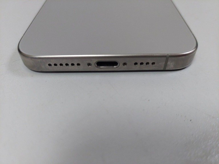 Apple iphone 15 pro max 1tb Код:01-200974394. Зображення 6