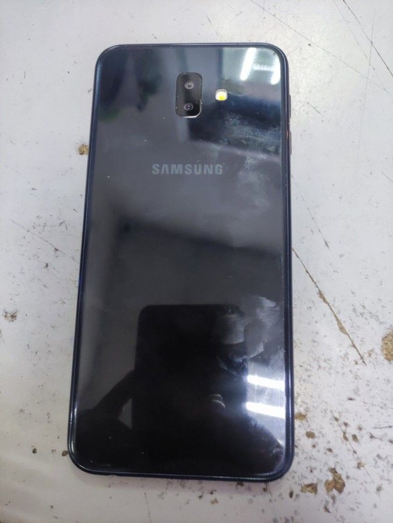 Дешево Samsung galaxy j6+ 3/32gb з ломбарду