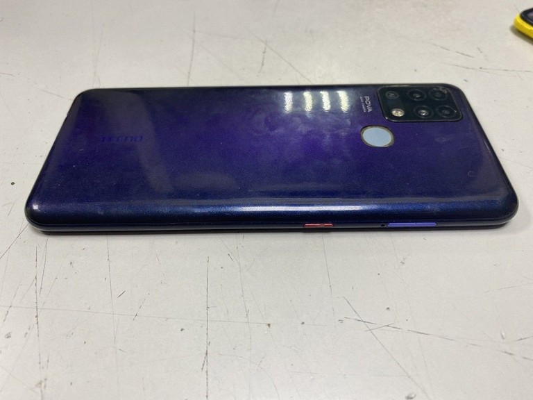 Дешево Tecno pova ld7 6/128gb з ломбарду