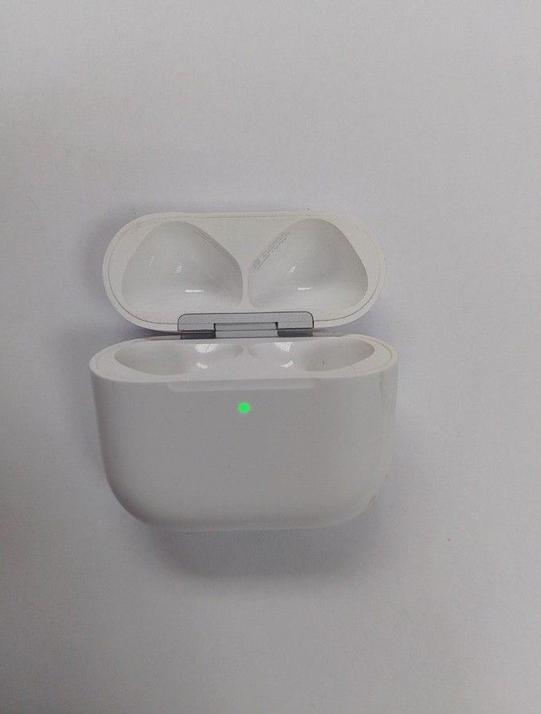 Дешиво Apple airpods 4 с ломбарда