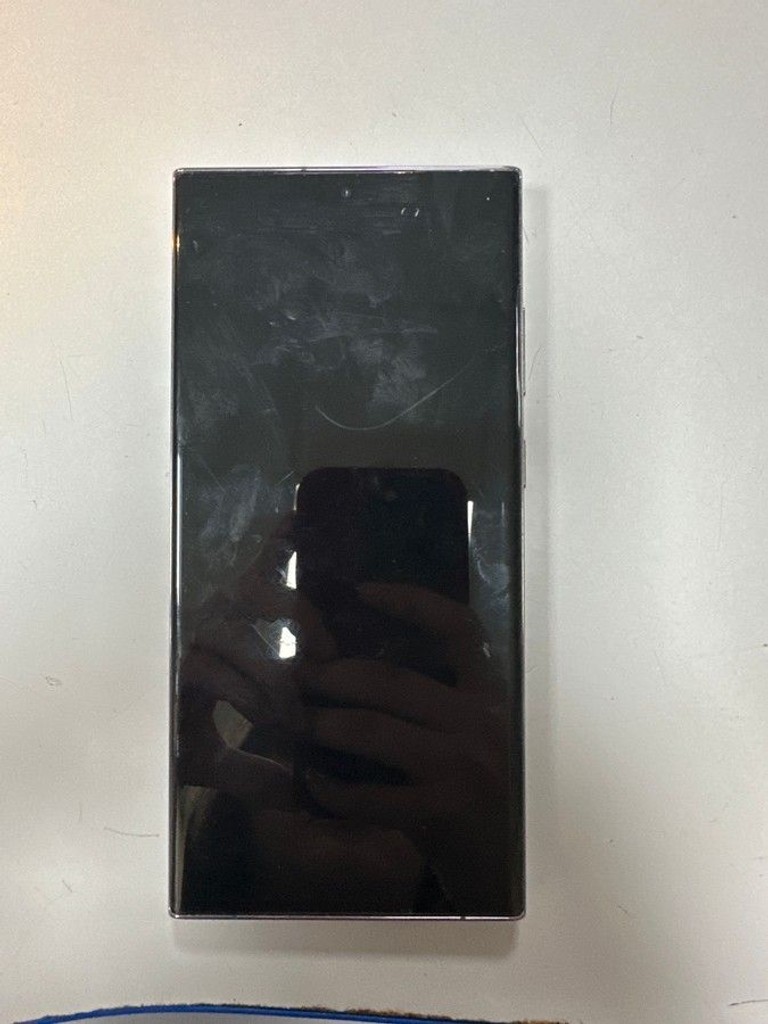 Оголошення Samsung galaxy s23 ultra 12/512gb Б/У