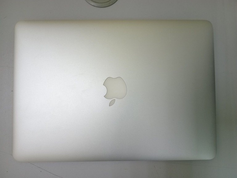 Объявление Apple macbook air a1466 13,3" core i5 1.8ghz/ram 4gb/ssd 256gb/intel hd graphics 4000 Б/У