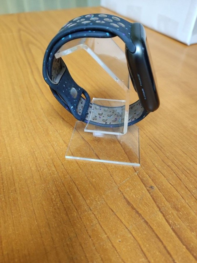 Дешиво Apple watch se gps 44mm aluminum case с ломбарда