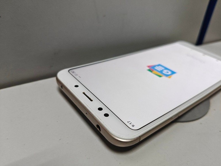 Xiaomi redmi 5 plus 3/32gb Код:01-201022601. Зображення 10
