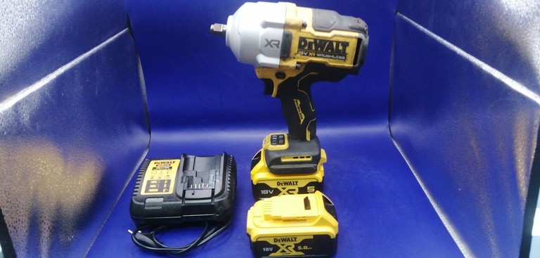 Купить Dewalt DCF961H2T Б/У