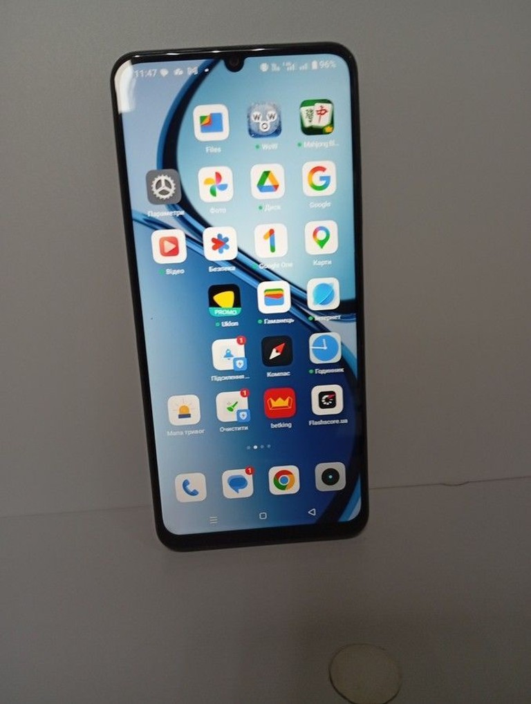 Купити Realme c61 8/256gb Б/У