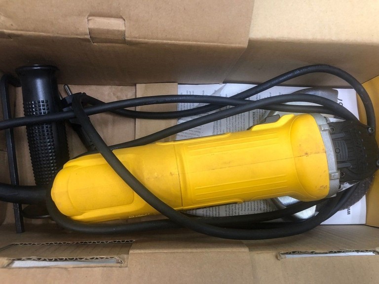 Оголошення Dewalt DWE4157 Б/У