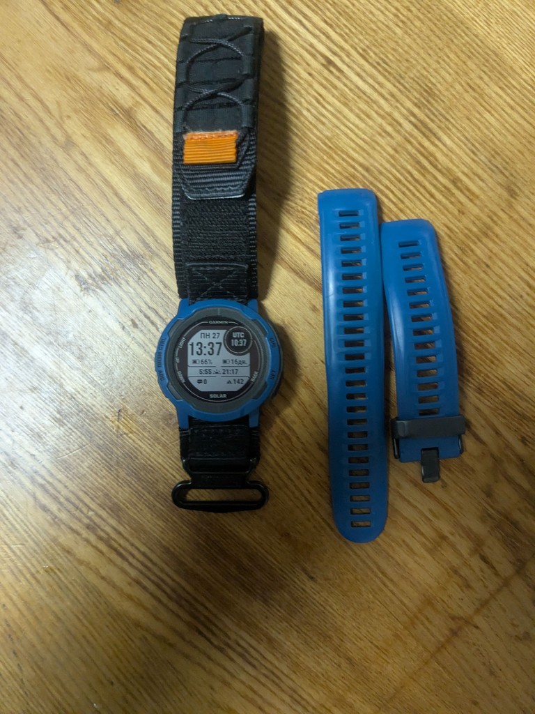 Купить Garmin instinct 2 solar Б/У