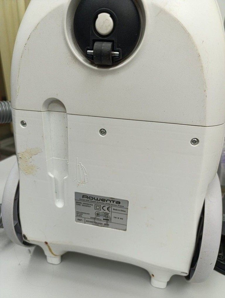 Дешево Rowenta Compact Power RO3927EA з ломбарду