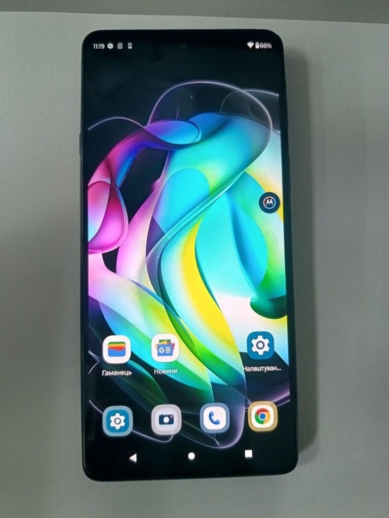 Купить Motorola edge 20 8/128gb Б/У