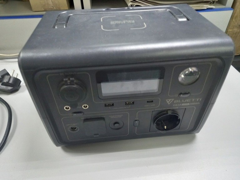 Купити Bluetti eb3a 600w Б/У