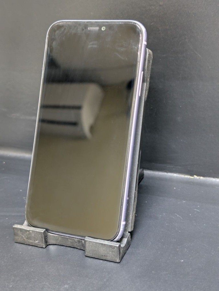 Объявление Apple iphone 11 64gb Б/У
