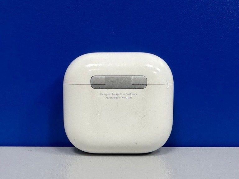 Apple airpods 4 with active noise cancellation Код:01-201123720. Зображення 5