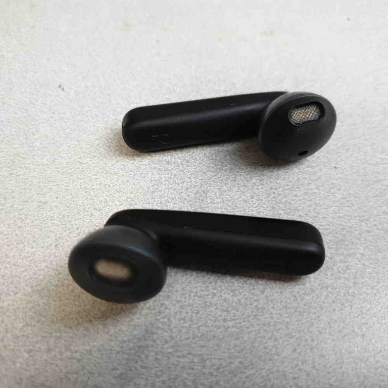 JBL Tune 220 TWS Black (JBLT220TWSBLK) Код:2000003309610. Зображення 8