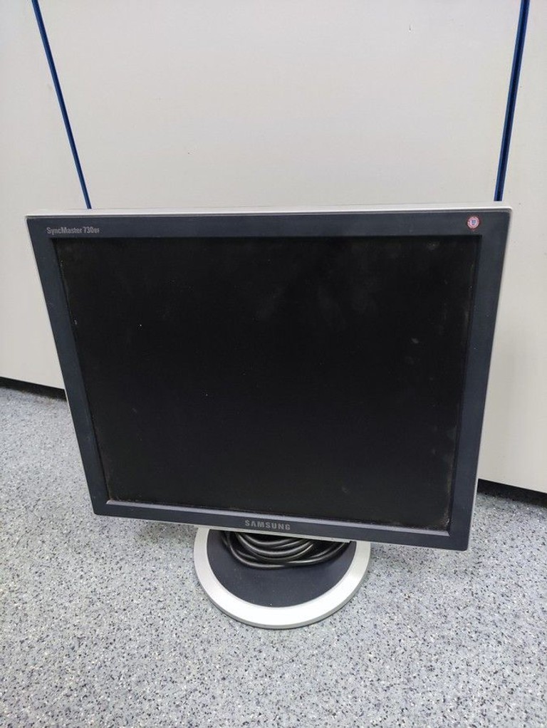 Купити Samsung 730bf Б/У