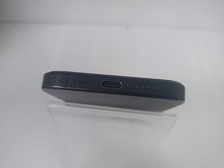 Apple iphone 15 pro 128gb Код:01-201177781. Изображение 7