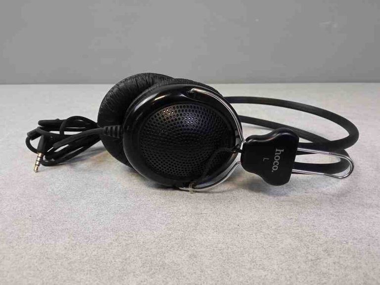 Оголошення Hoco W5 Black Б/У