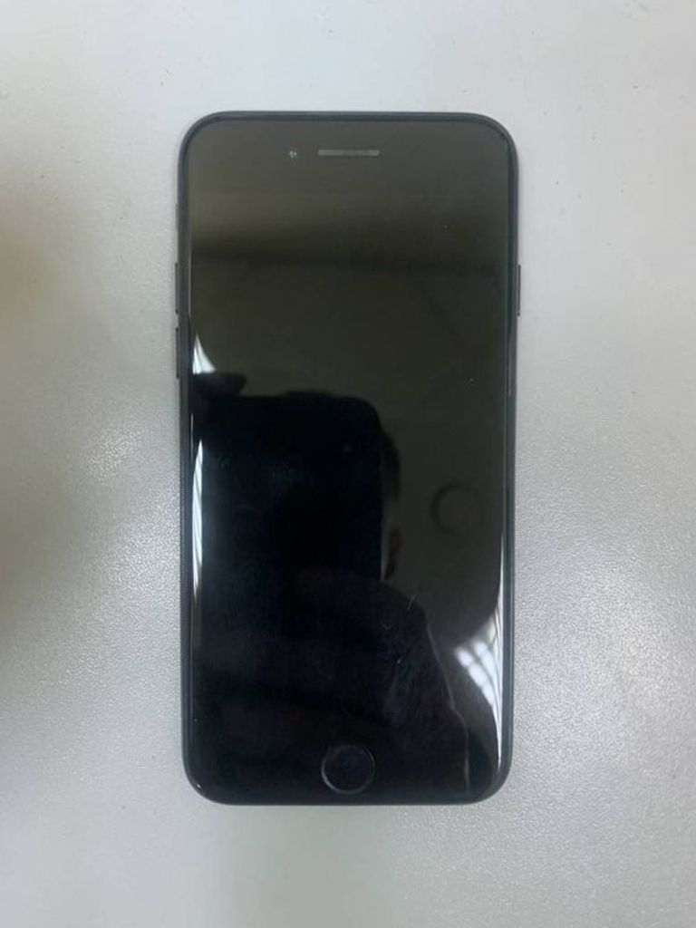 Дешиво Apple iphone 7 32gb с ломбарда