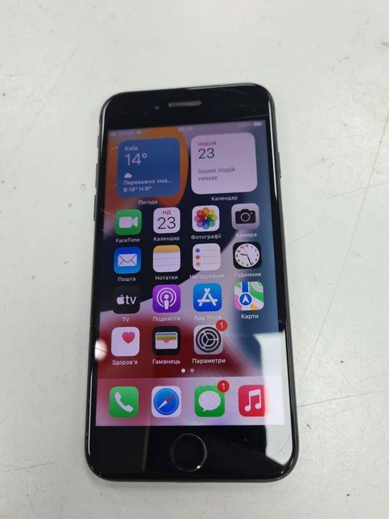 Купити Apple iphone 7 32gb Б/У