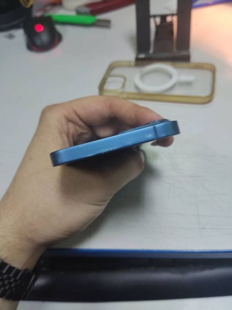 Дешево Apple iphone 13 128gb з ломбарду