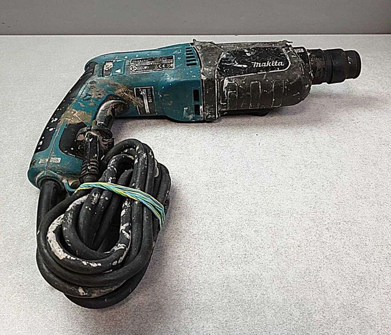 Makita HR2470