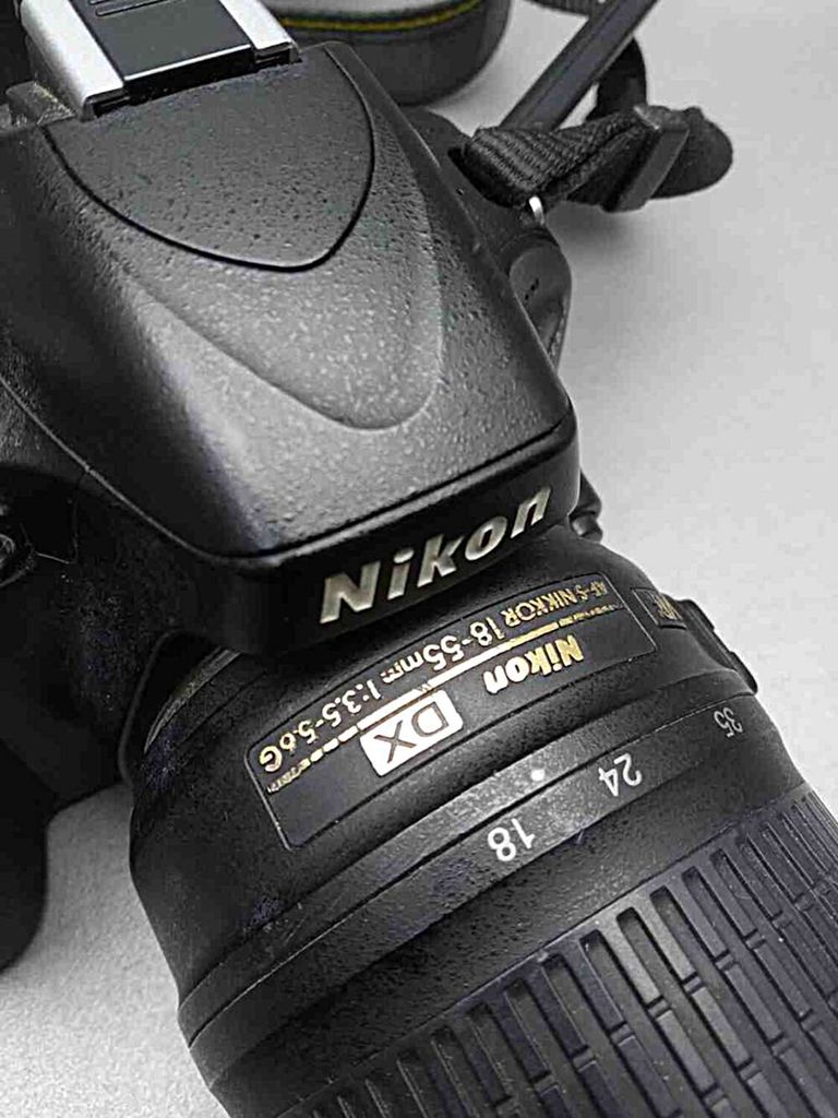 Nikon D5100 kit (18-55mm VR)