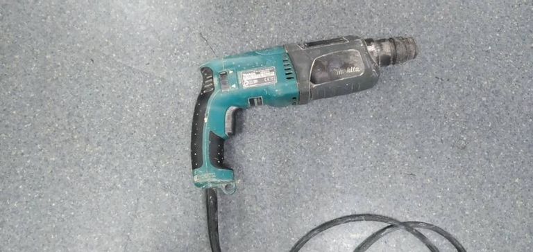 Makita HR2470