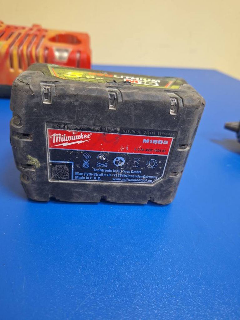 Milwaukee m18 2804-20 fuel fpd2