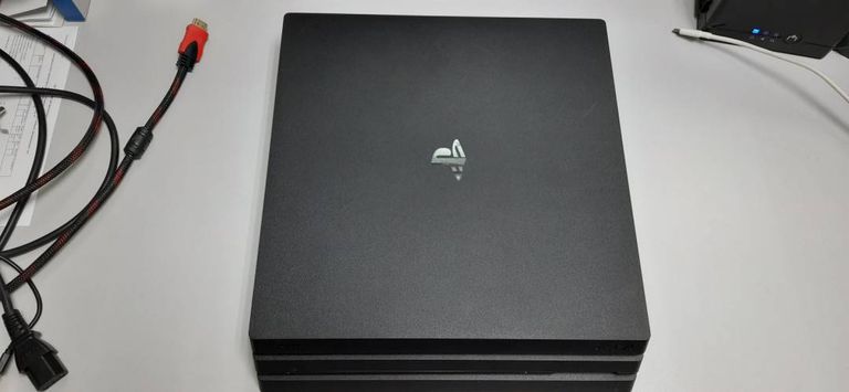 Sony playstation 4 pro 1tb + 2 джойстика Код:01-200312513. Зображення 5