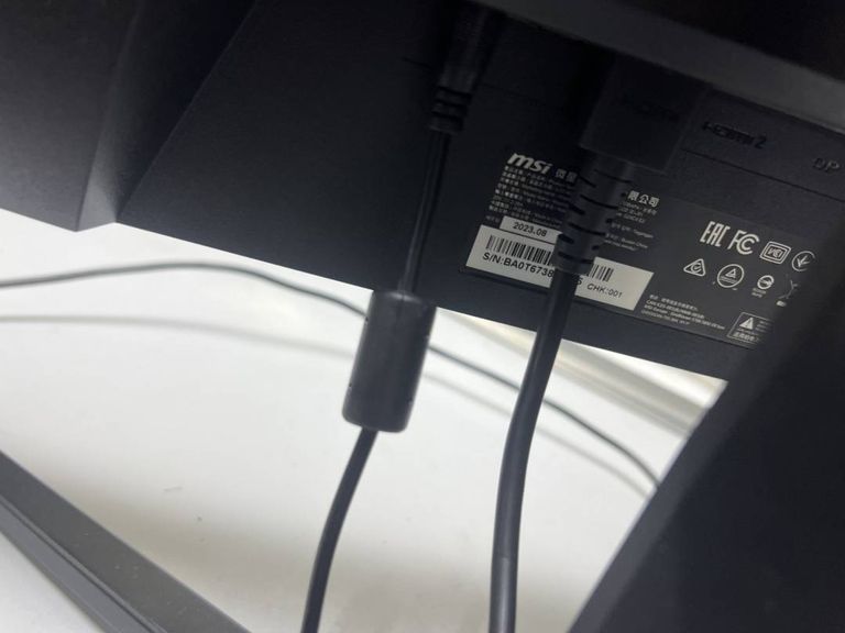 Дешиво Msi optix g24c4 с ломбарда