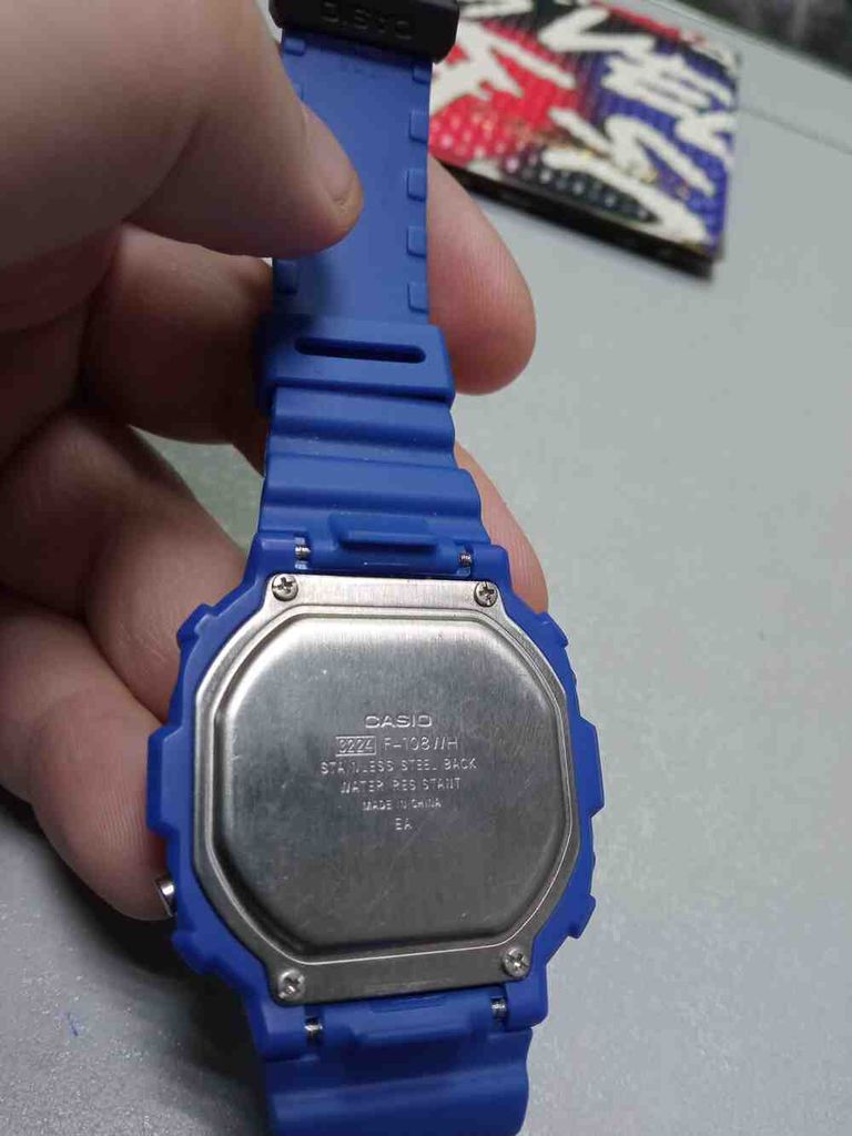 Купити Casio f-108wh Б/У
