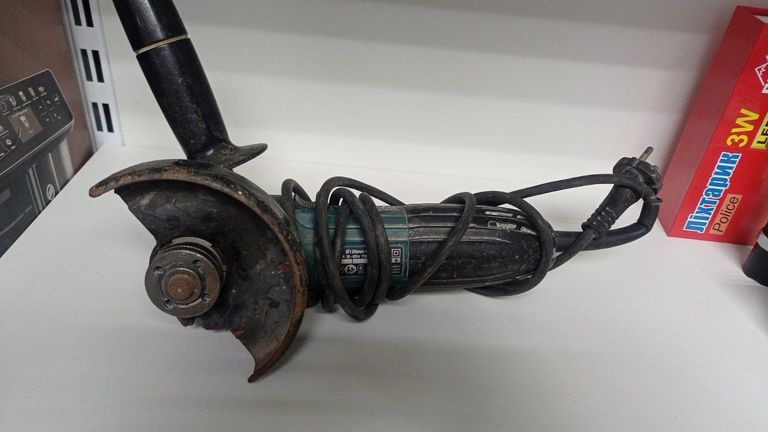 Makita GA5030