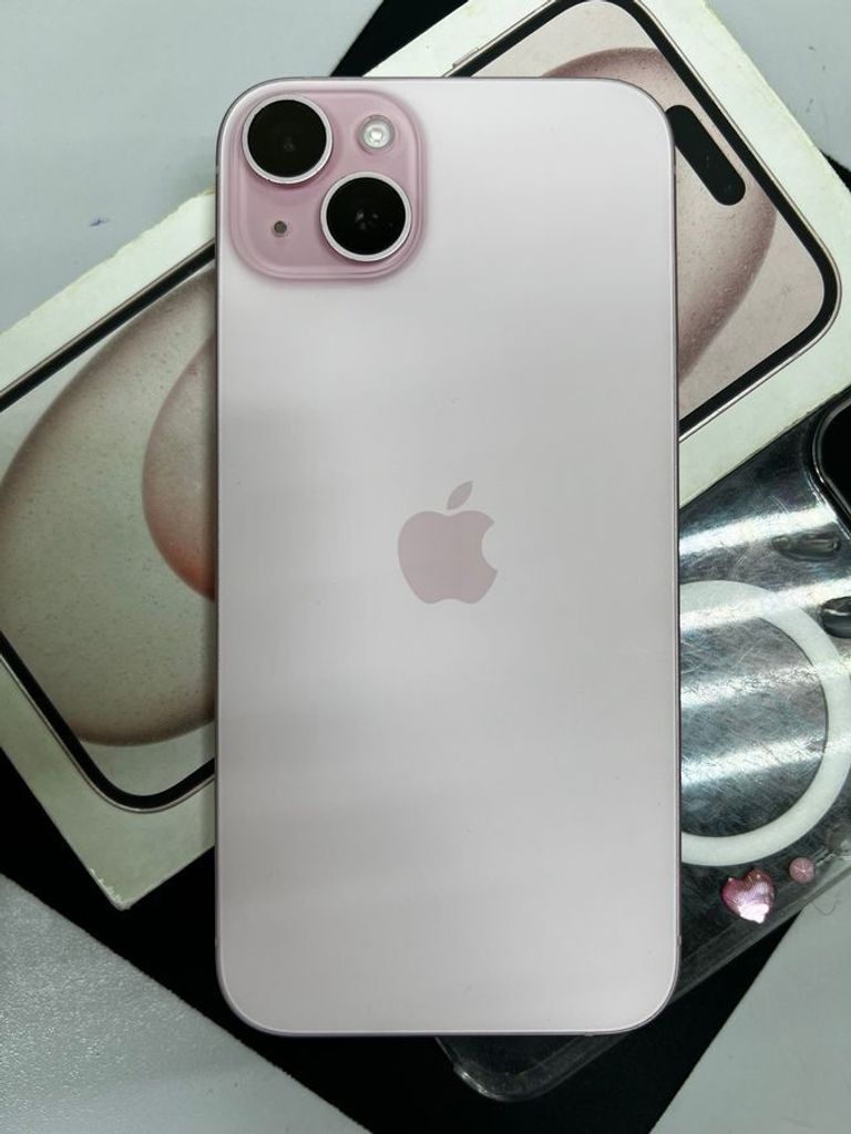 Купить Apple iPhone 15 Plus 128GB Pink Б/У