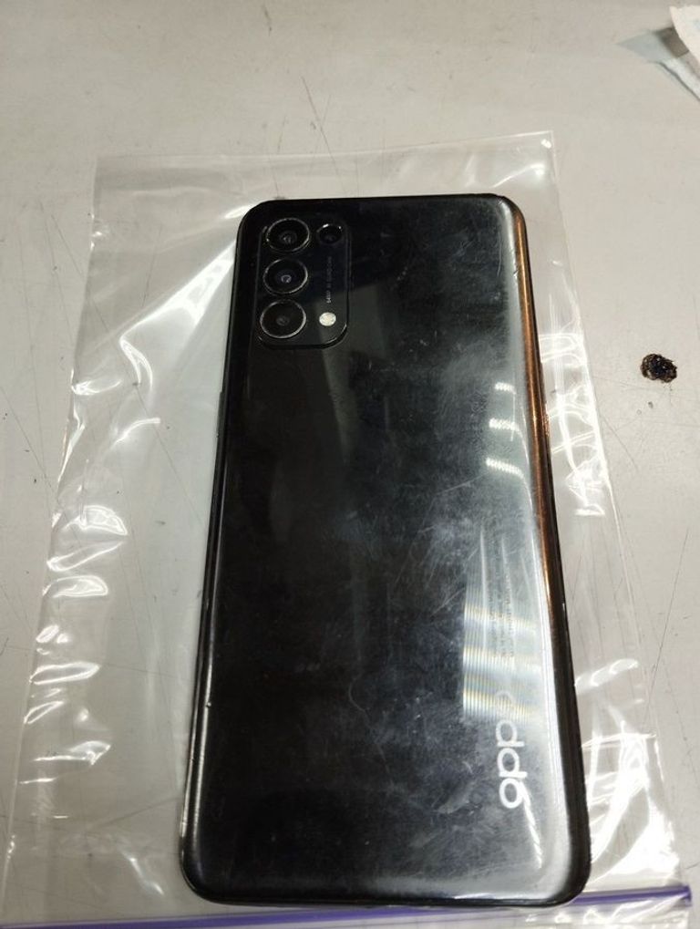 Дешево Oppo reno 5 5g 8/128gb з ломбарду