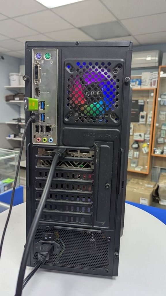 Дешево Пк amd ryzen 5 3600/ram 16 gb/hdd відсутній/ssd 512 gb+128 gb/amd/ ati radeon rx 5700 xt 8gb gddr6 256b з ломбарду