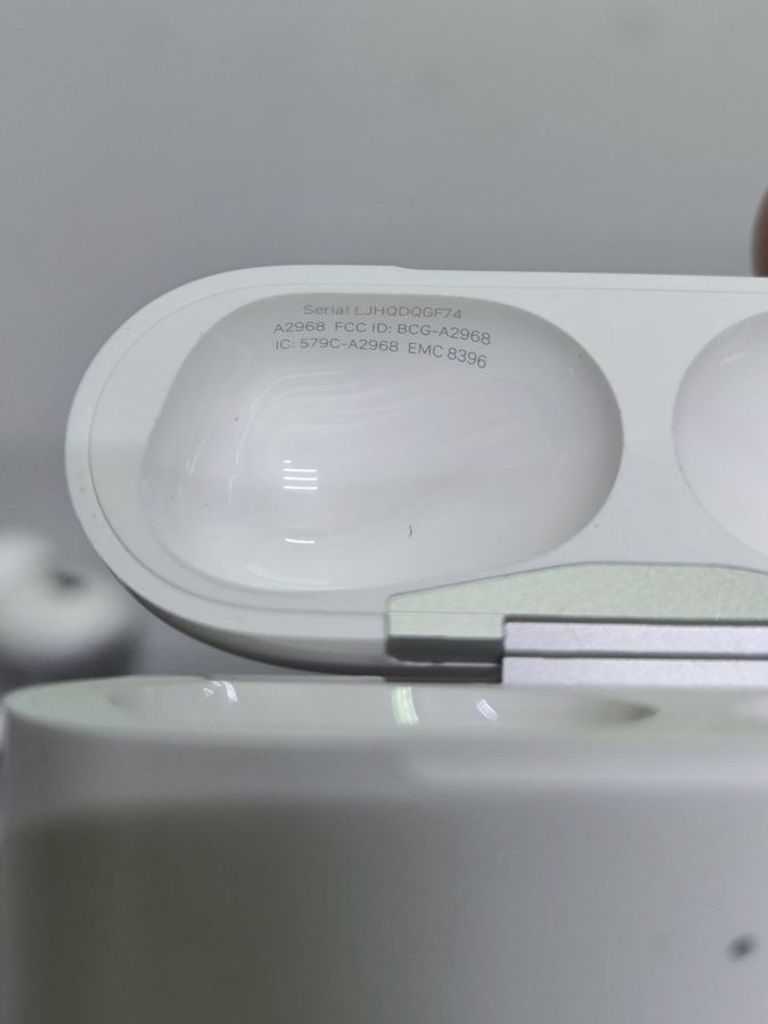 Дешиво Apple airpods pro 2nd generation with magsafe charging case usb-c с ломбарда