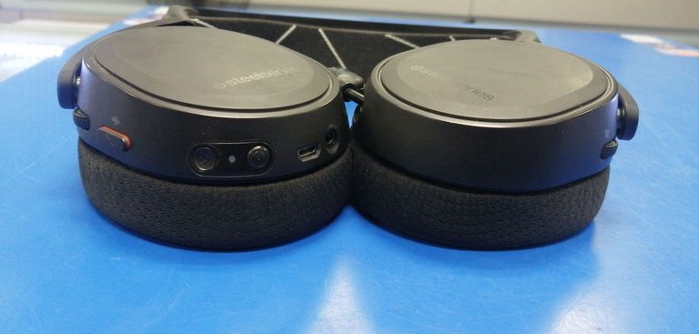 Дешево Steelseries arctis 9 з ломбарду