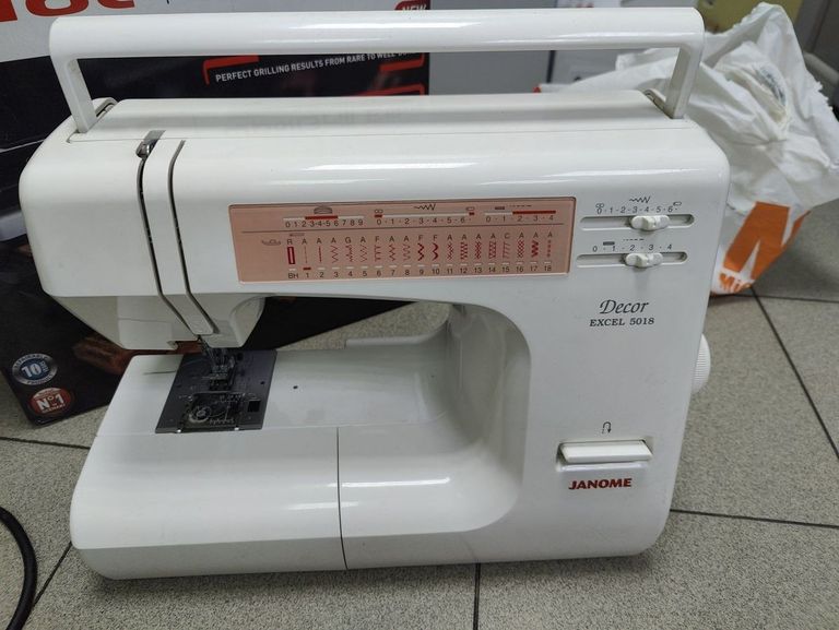 Купити Janome decor excel 5018 Б/У