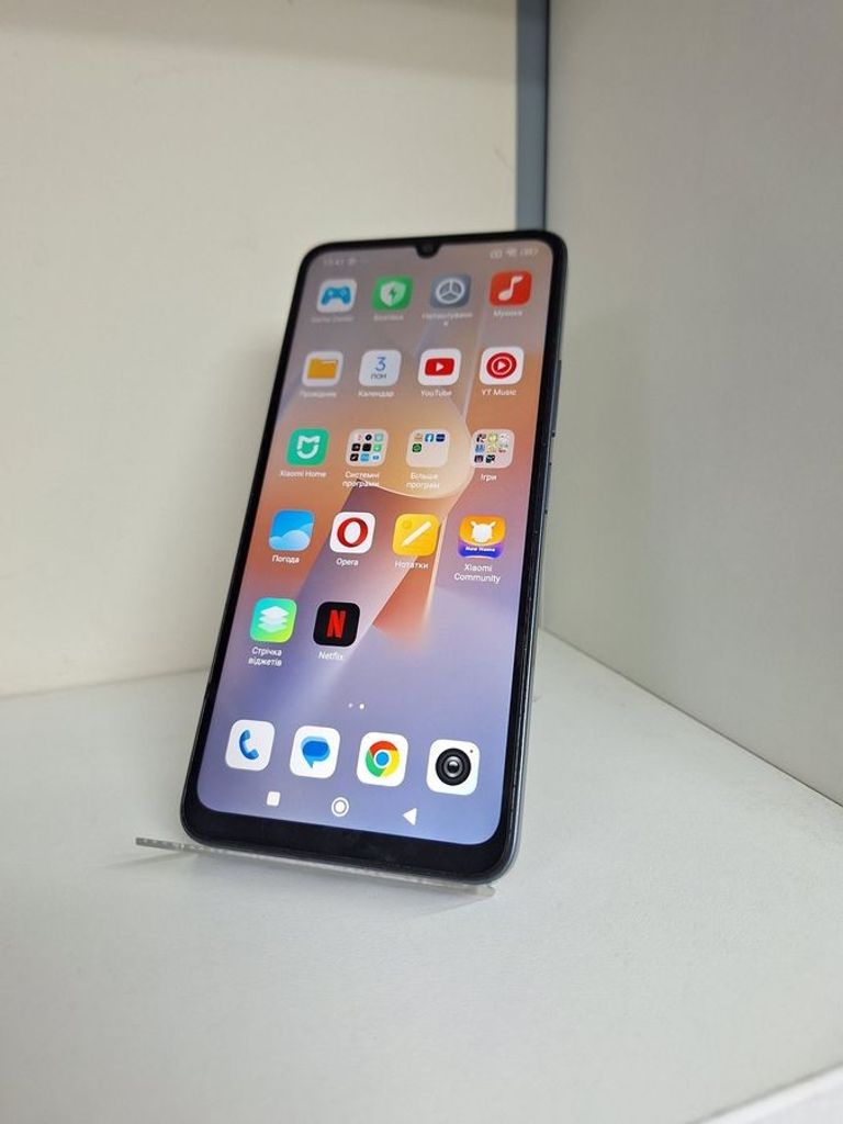 Дешиво Xiaomi redmi 13c 8/256gb с ломбарда