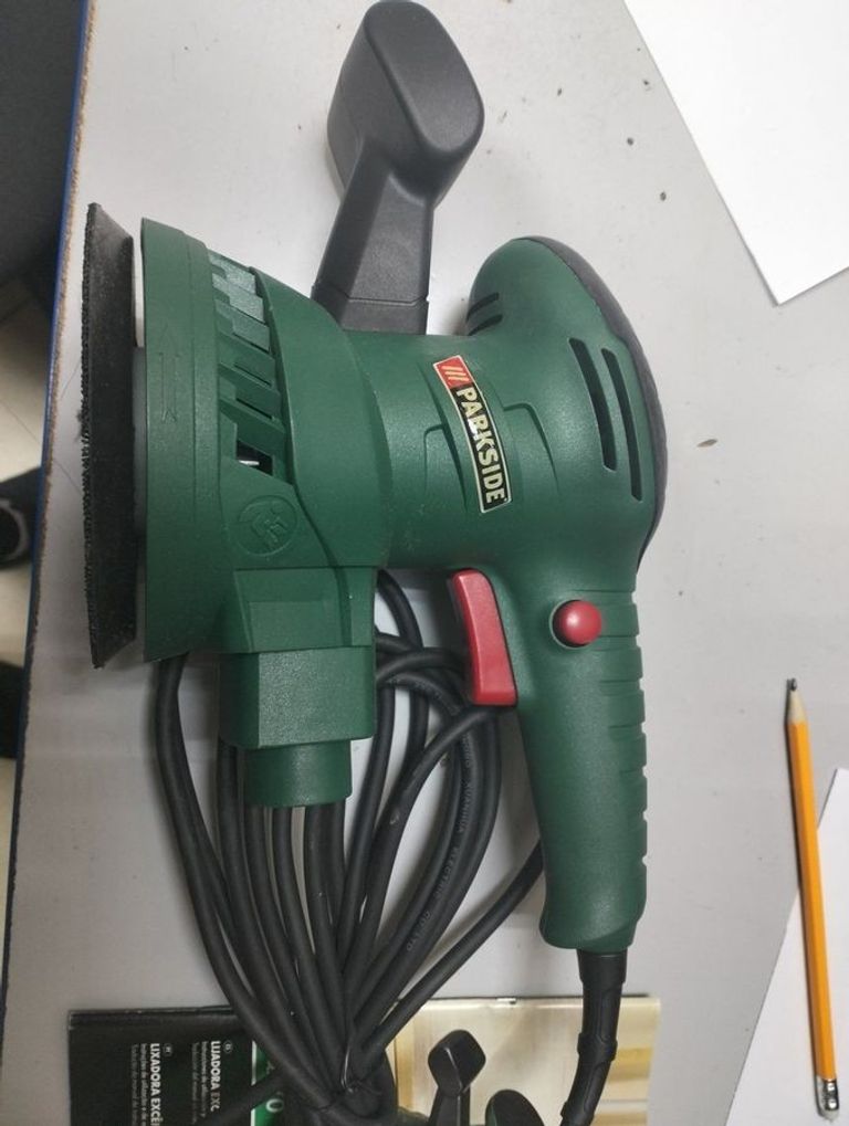 Дешево Parkside xq270 з ломбарду