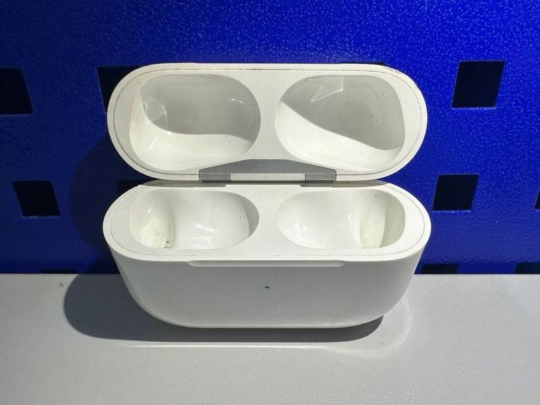 Распродажа Apple AirPods Pro (MWP22), продавец Техноскарб