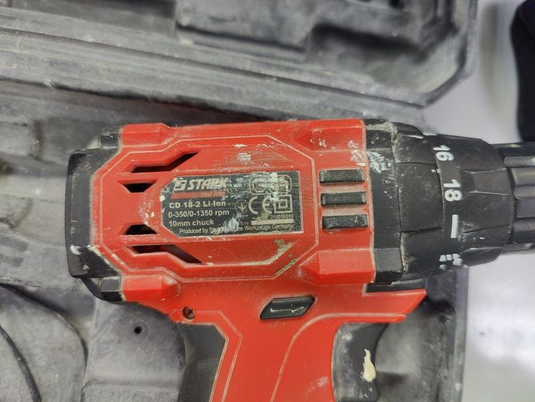 Дешево Stark cd 18-2 li-lon 2акб 1,5ah з ломбарду