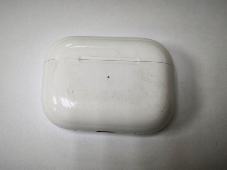 Apple airpods pro 2nd generation with magsafe charging case usb-c Код:01-200795684. Зображення 8